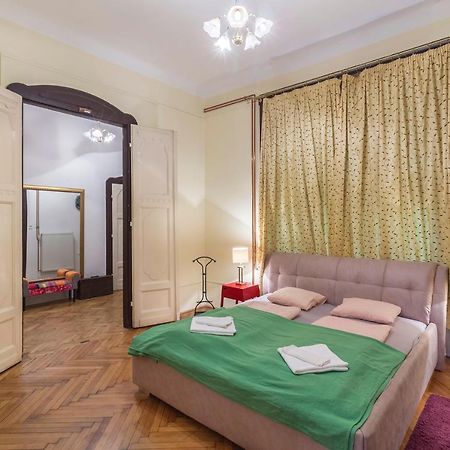 Bessara Apartment Будапеща Екстериор снимка