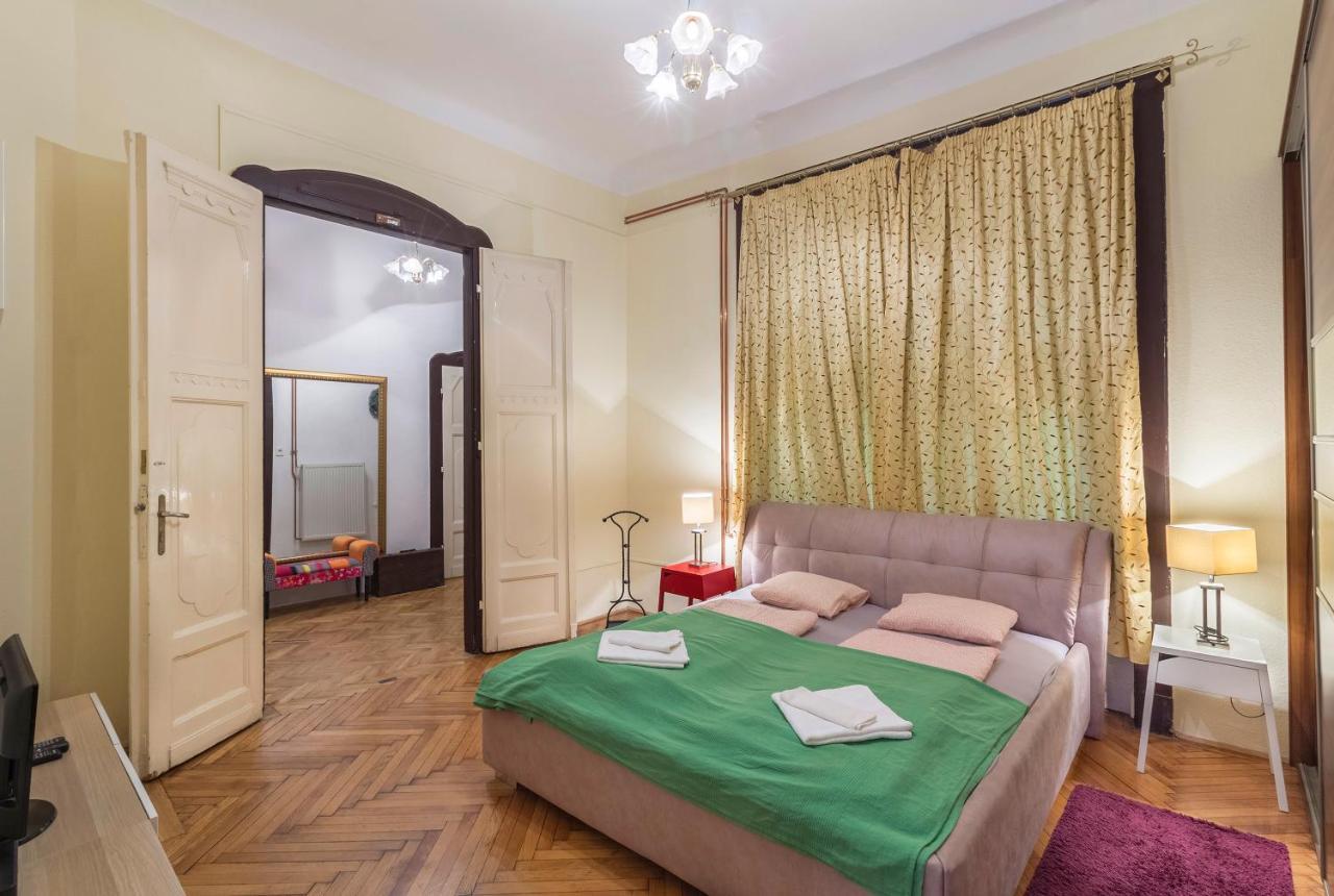 Bessara Apartment Будапеща Екстериор снимка