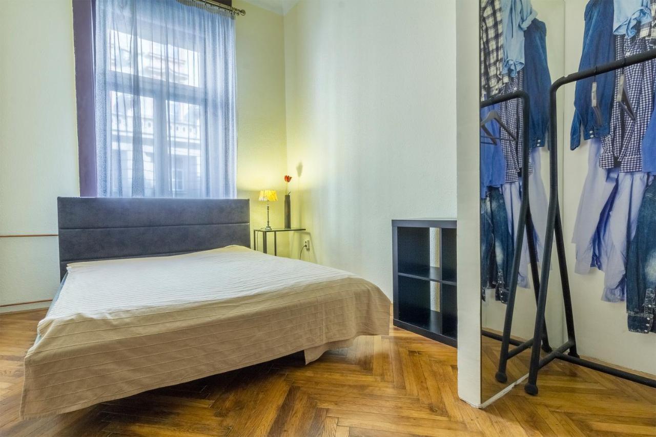 Bessara Apartment Будапеща Екстериор снимка